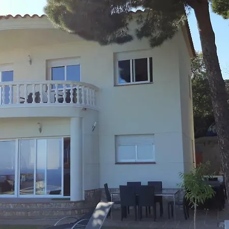 Sleeps 7 Pool Wifi Vila *
